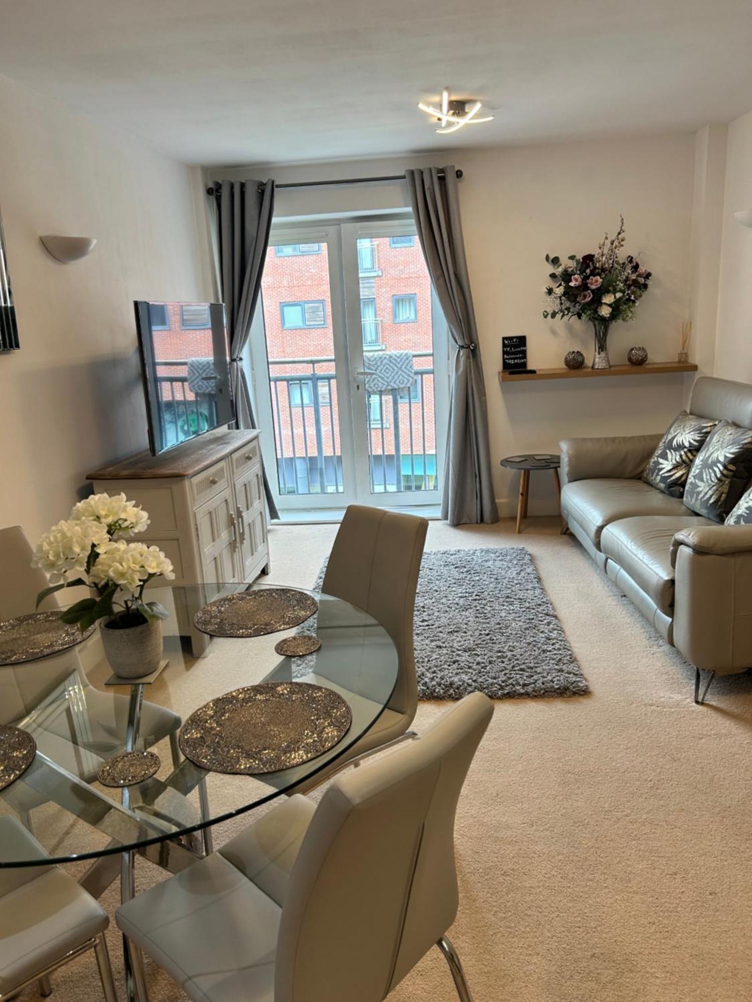 City Centre Apartment. Wrexham Exteriér fotografie
